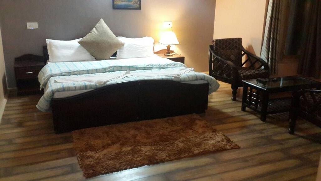 Hotel Mandalchan Лех Екстер'єр фото